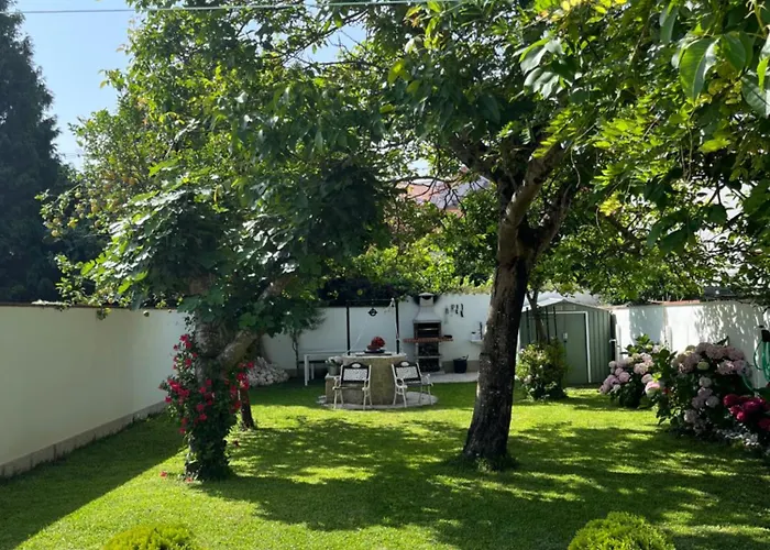 Casa Divarro Hébergement de vacances *